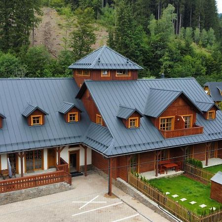 Apartmany Jezerne Вельке-Карловице Экстерьер фото