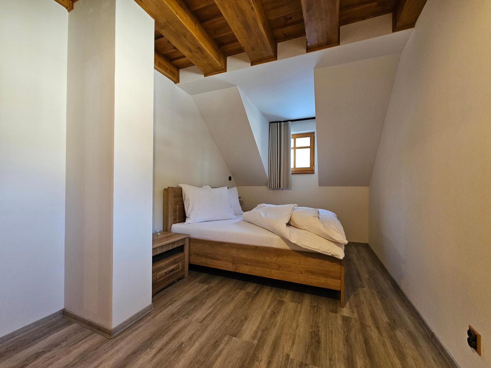 Apartmany Jezerne Вельке-Карловице Экстерьер фото