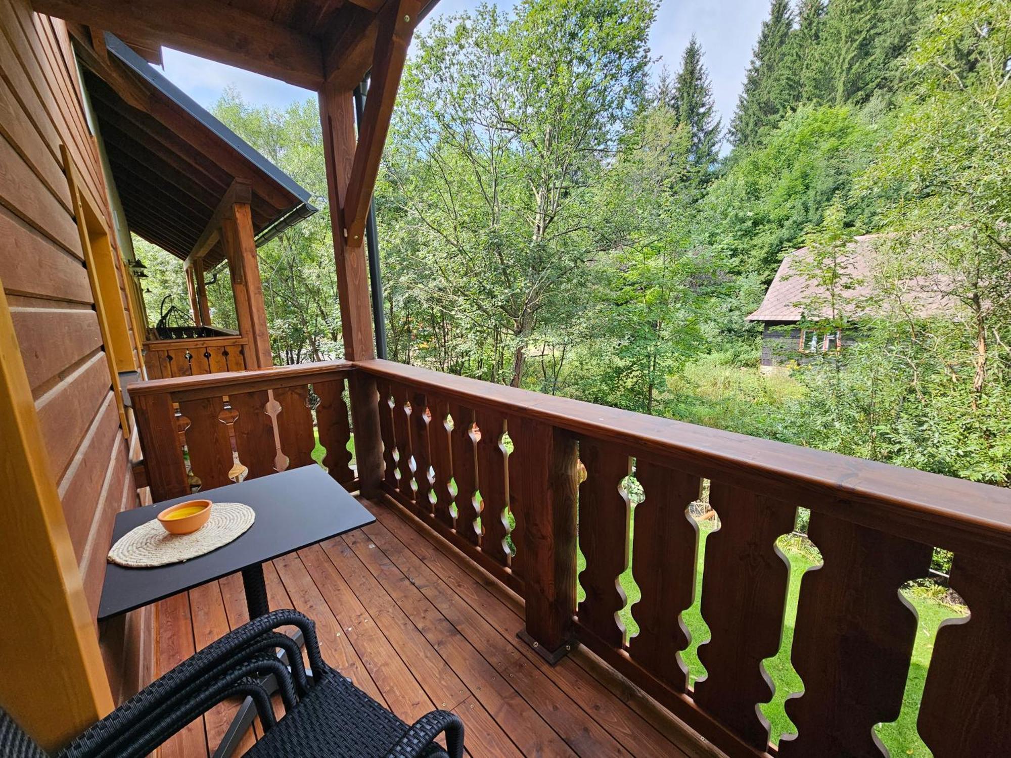Apartmany Jezerne Вельке-Карловице Экстерьер фото