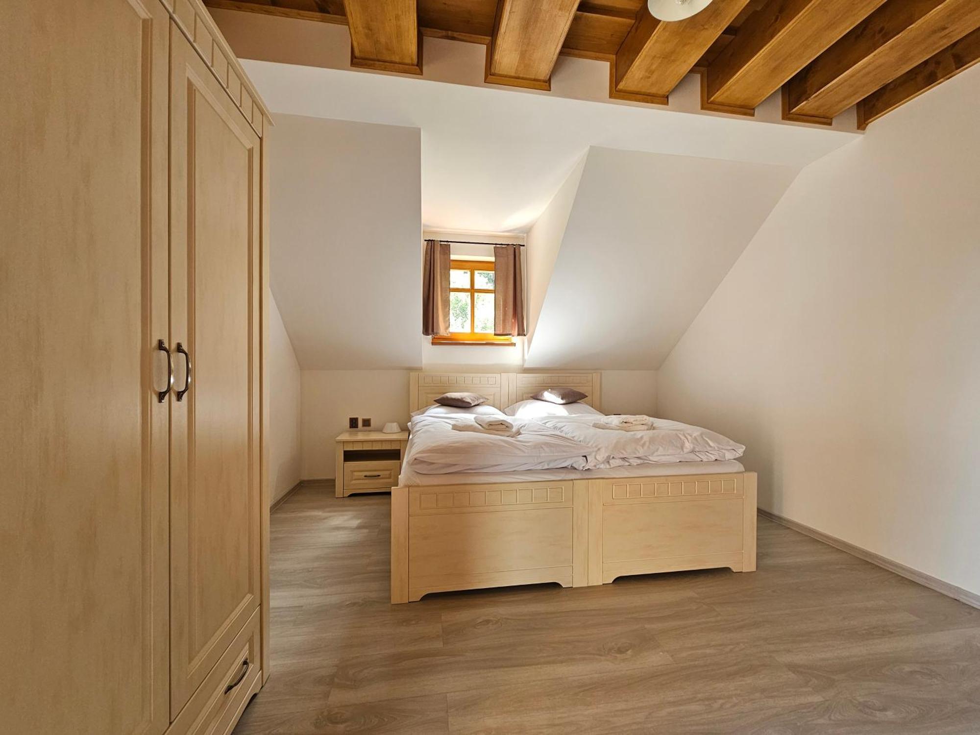 Apartmany Jezerne Вельке-Карловице Экстерьер фото